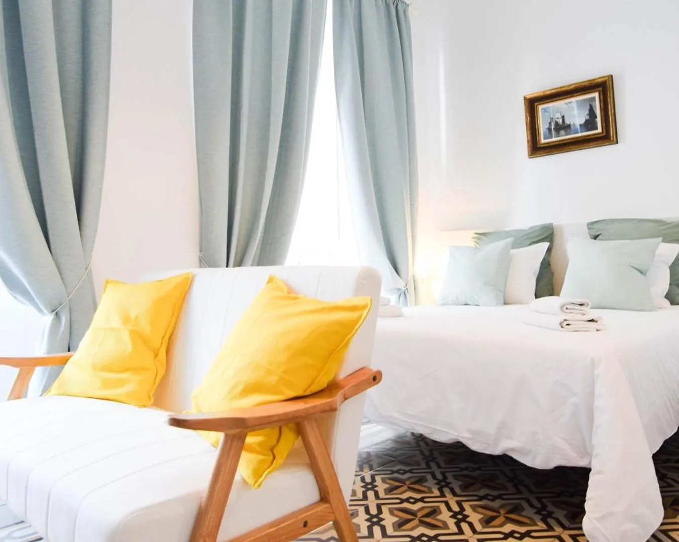 Letmalaga Soho Apartments contacts